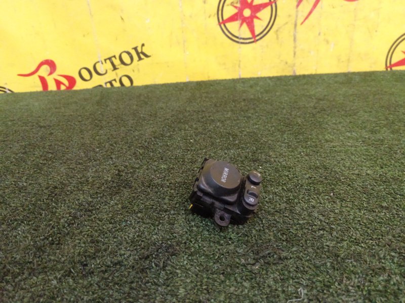 Блок управления зеркалами, 500 рублей, Красноярск