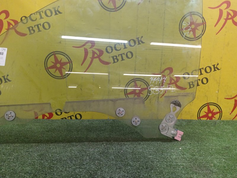 стекло боковое, 1000 рублей, Красноярск