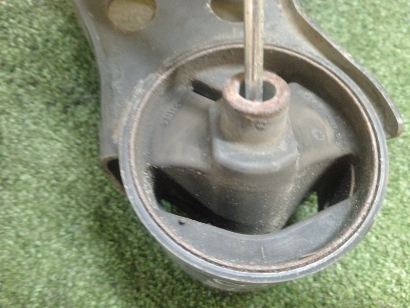 Подушка двигателя, 500 рублей, Красноярск