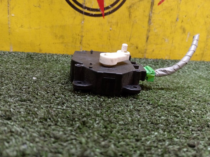 Сервопривод заслонок печки, 500 рублей, Красноярск