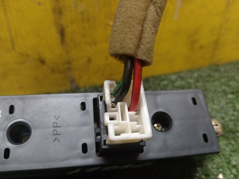 Кнопка стеклоподъемника, 250 рублей, Красноярск