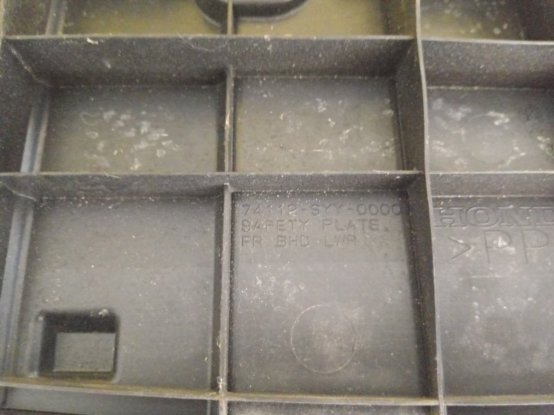 Защита бампера, 500 рублей, Красноярск