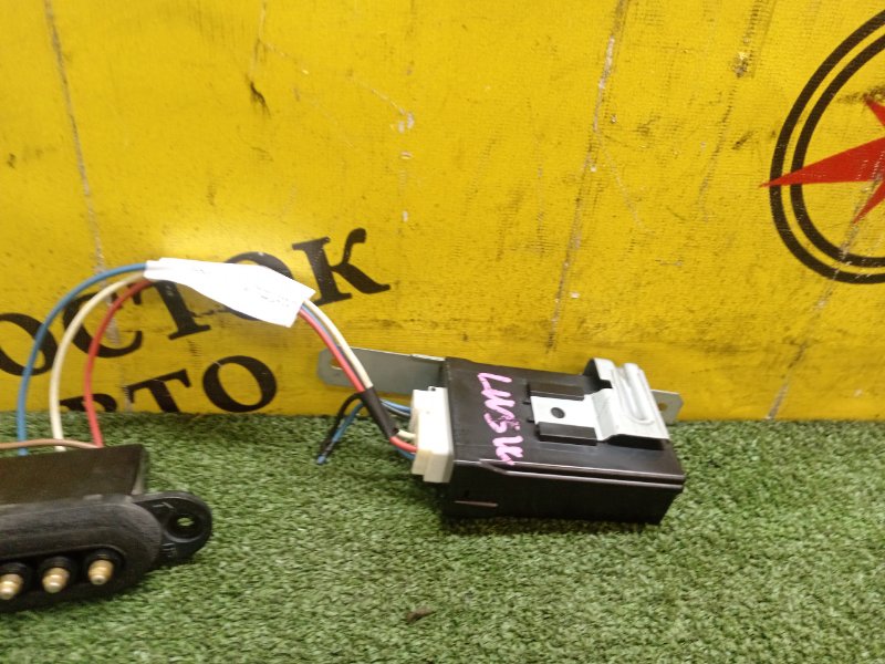 Блок управления дверьми, 600 рублей, Красноярск