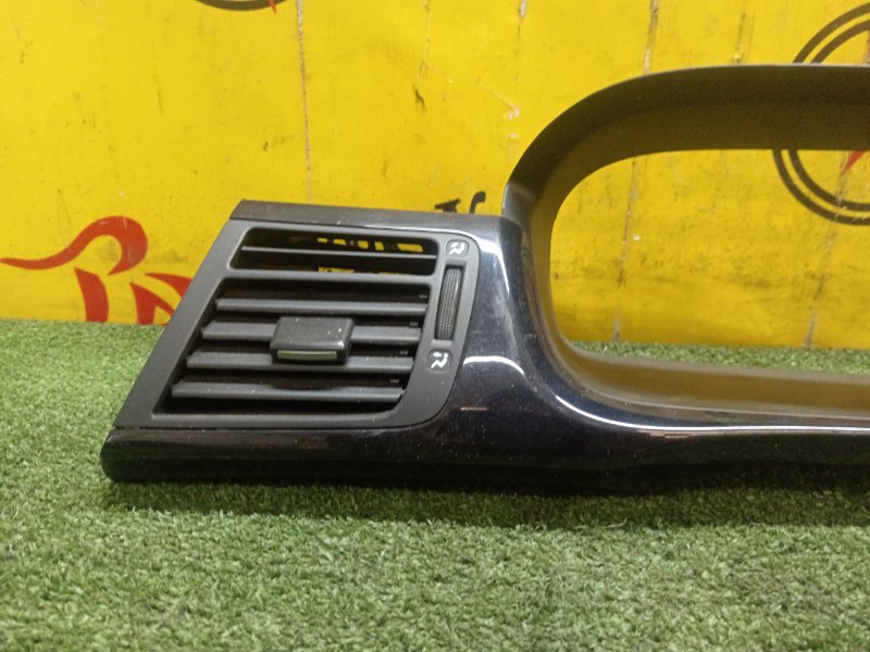 Консоль панели приборов, 500 рублей, Красноярск