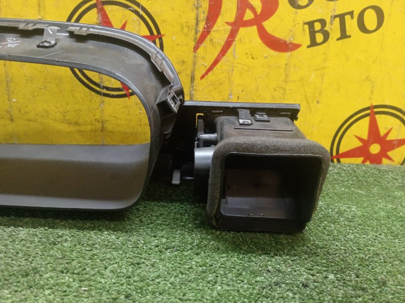 Консоль панели приборов, 500 рублей, Красноярск