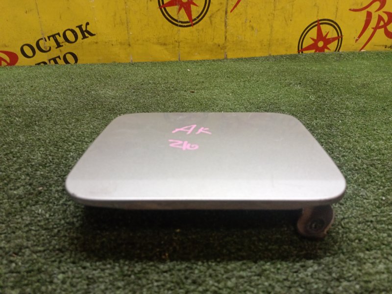 Лючок топливного бака, 400 рублей, Красноярск