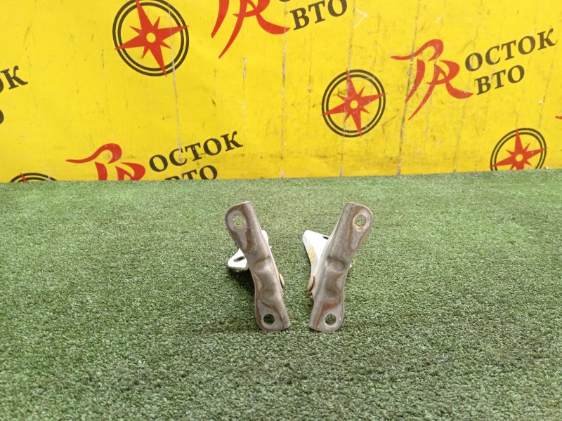 Петля капота, 200 рублей, Красноярск