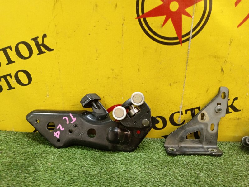 Ролик раздвижной двери, 800 рублей, Красноярск