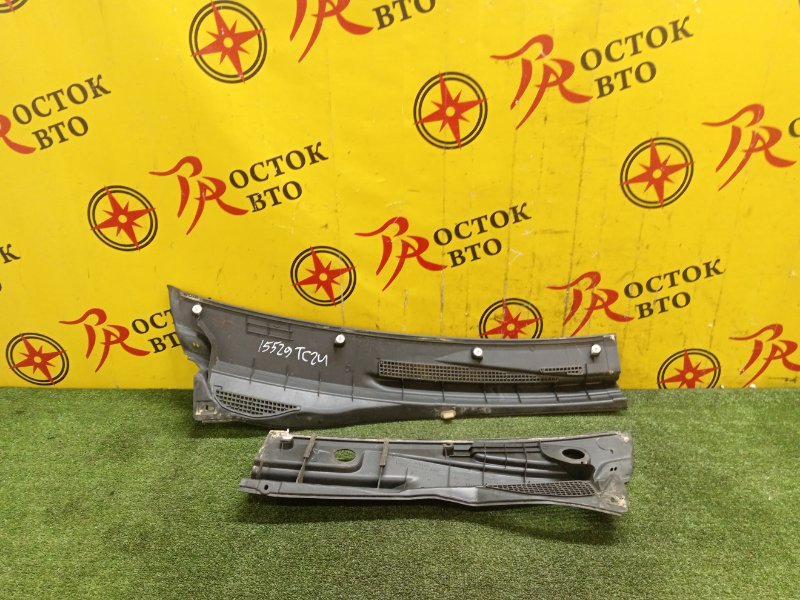 Решетка под лобовое стекло, 300 рублей, Красноярск