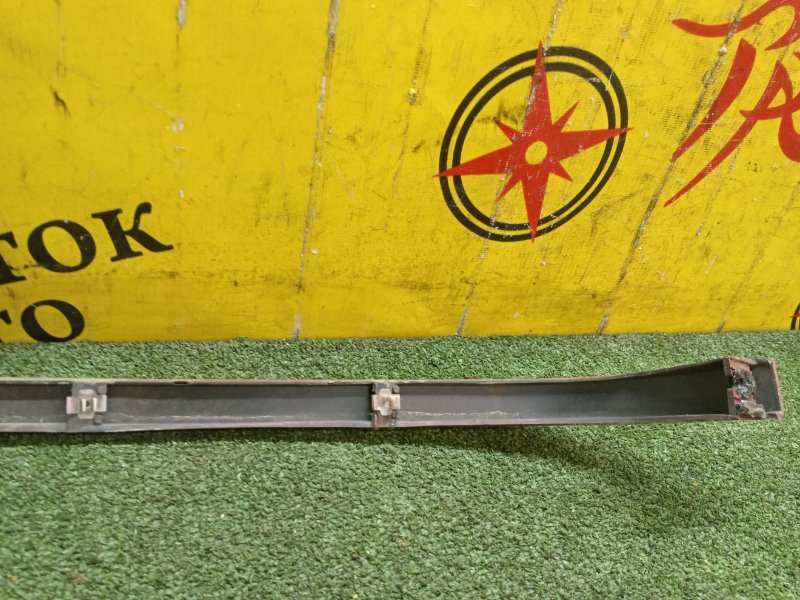 Планка под фару, 200 рублей, Красноярск