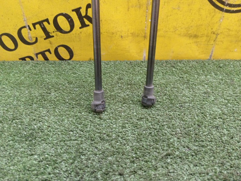 Амортизатор двери багажника, 500 рублей, Красноярск