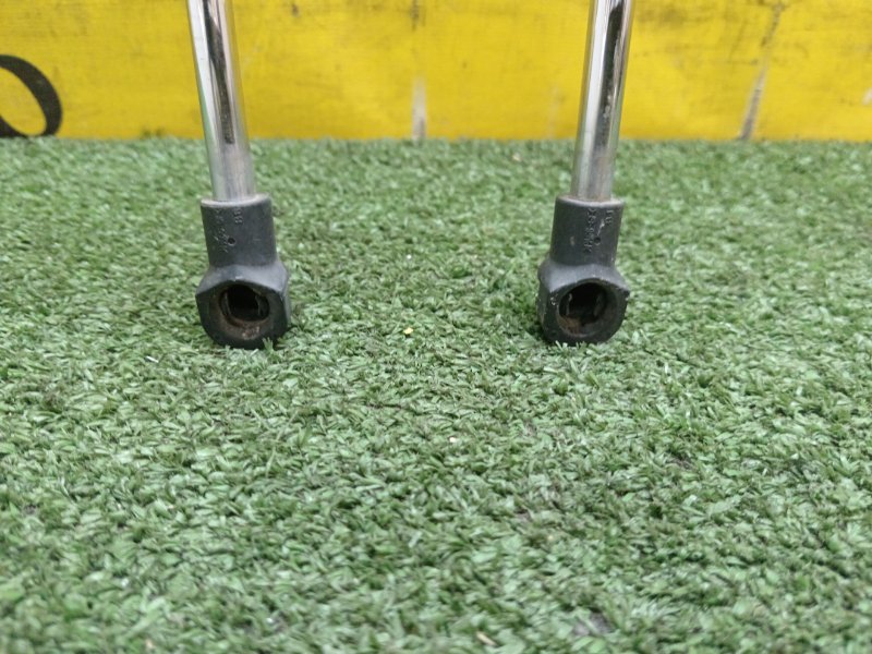 Амортизатор двери багажника, 300 рублей, Красноярск