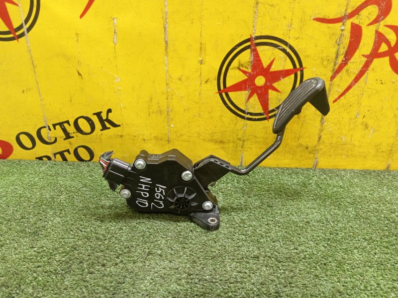 Педаль газа, 500 рублей, Красноярск