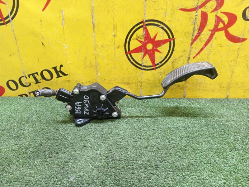 Педаль газа, 500 рублей, Красноярск