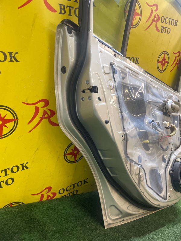 Дверь боковая, 9000 рублей, Красноярск