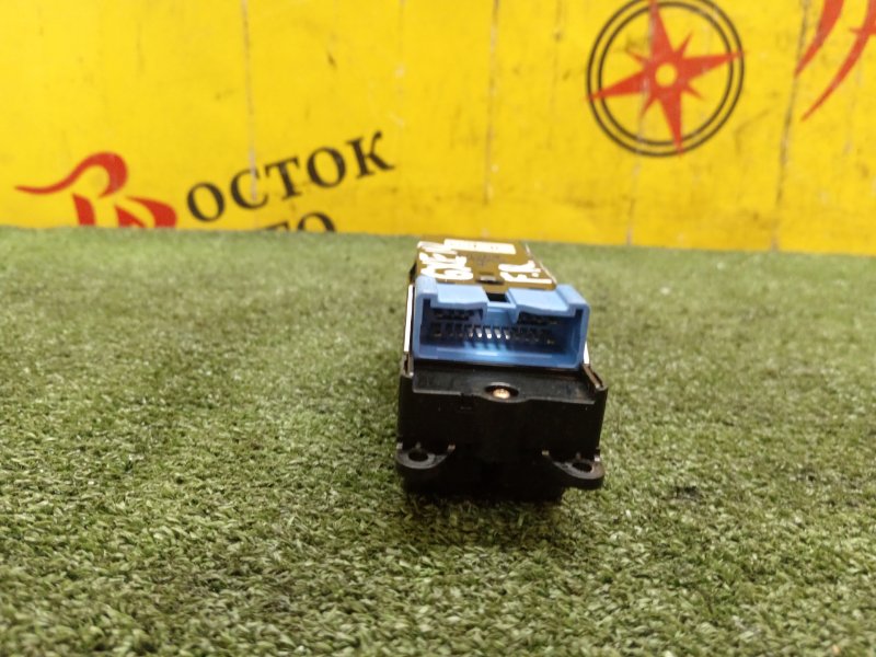 Блок управления стеклоподъемниками, 500 рублей, Красноярск