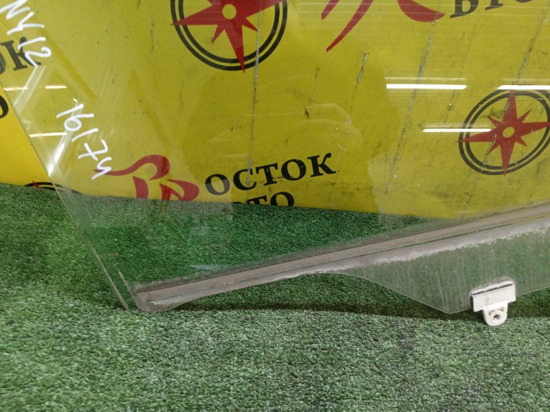 стекло боковое, 1000 рублей, Красноярск