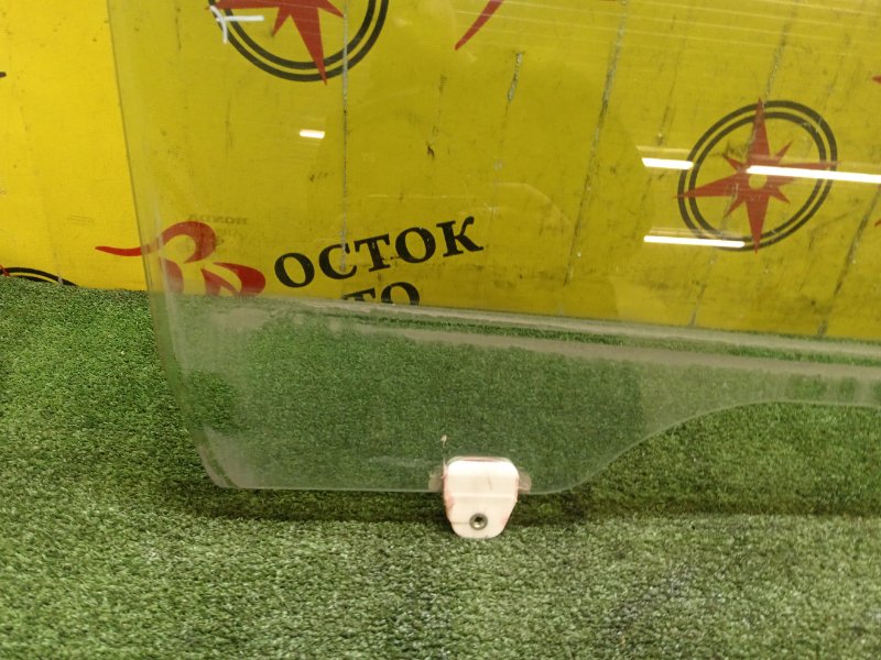 стекло боковое, 1500 рублей, Красноярск