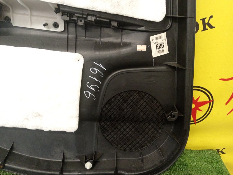 Обшивка боковой двери, 500 рублей, Красноярск