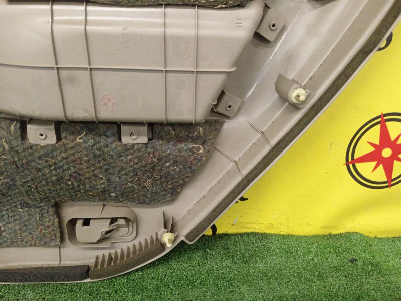 Обшивка боковой двери, 500 рублей, Красноярск