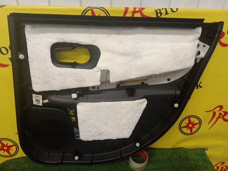 Обшивка боковой двери, 500 рублей, Красноярск