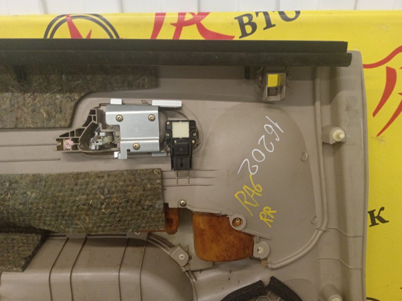 Обшивка боковой двери, 400 рублей, Красноярск