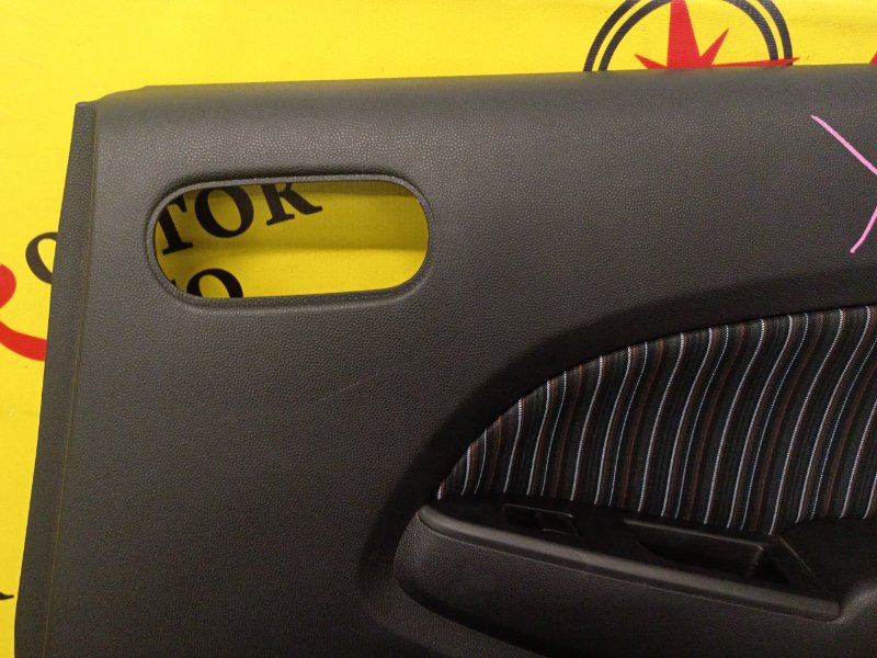 Обшивка боковой двери, 500 рублей, Красноярск