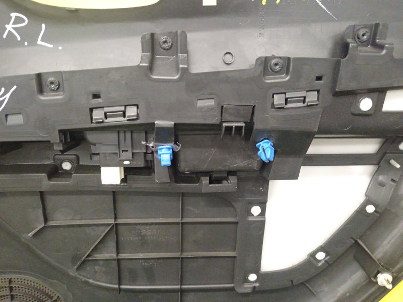 Обшивка боковой двери, 800 рублей, Красноярск