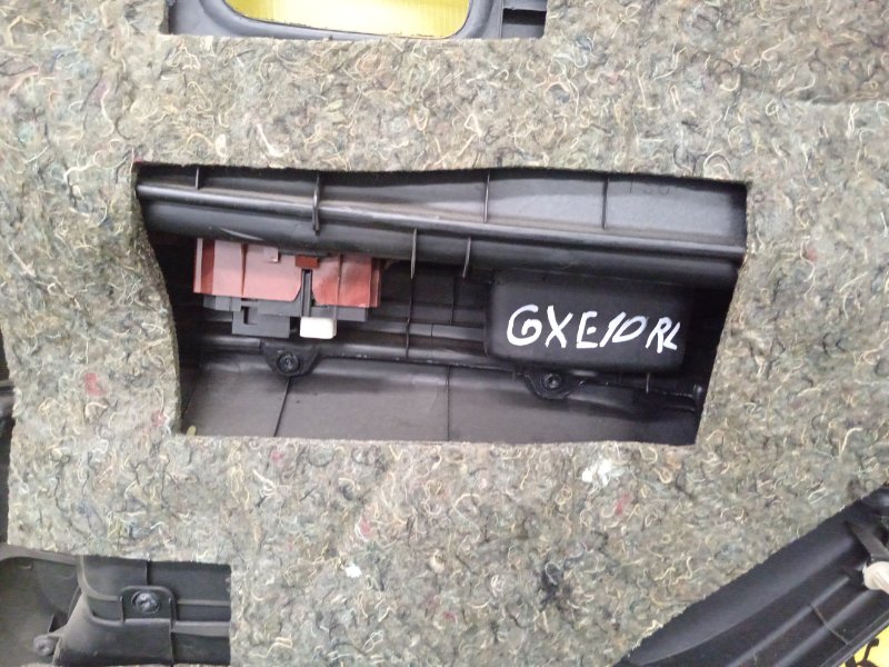 Обшивка боковой двери, 500 рублей, Красноярск