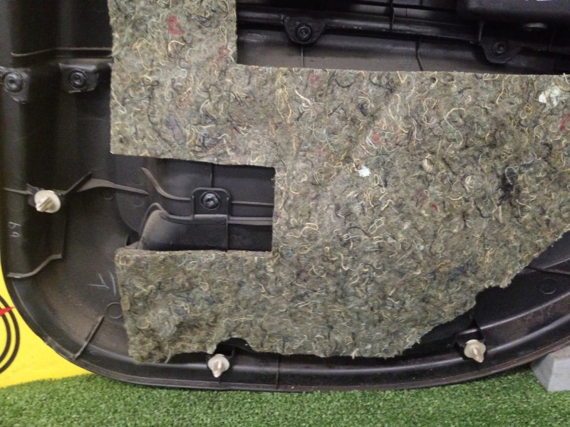 Обшивка боковой двери, 500 рублей, Красноярск