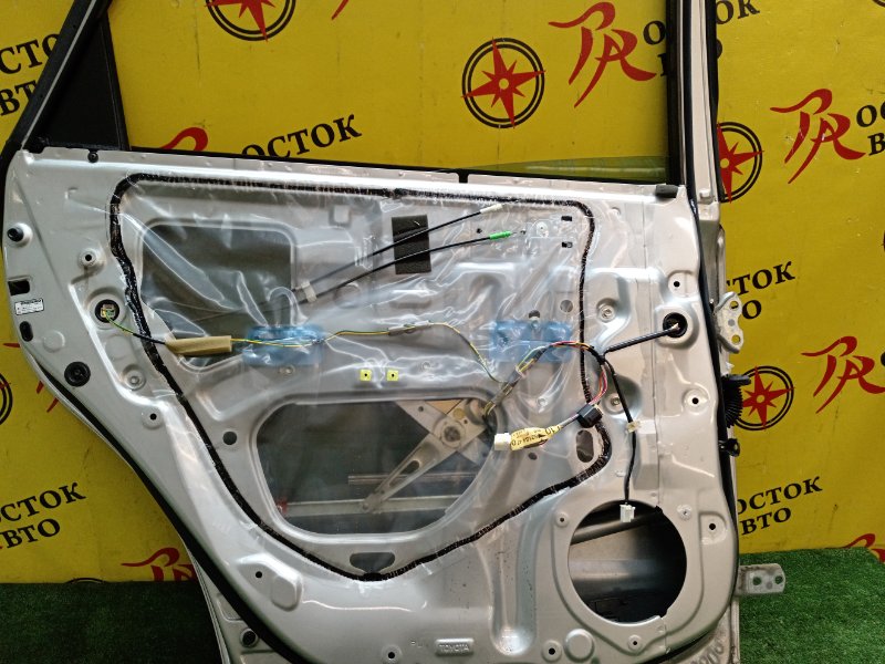 Дверь боковая, 9900 рублей, Красноярск