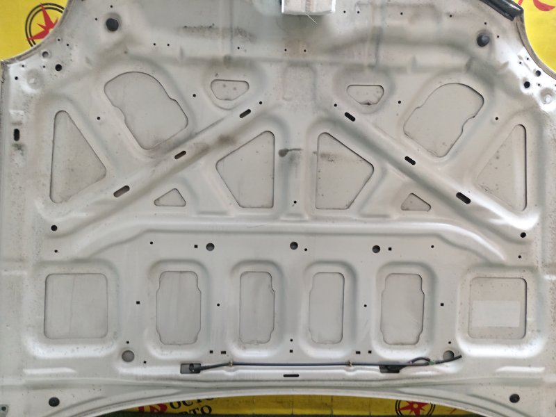 Капот, 9000 рублей, Красноярск