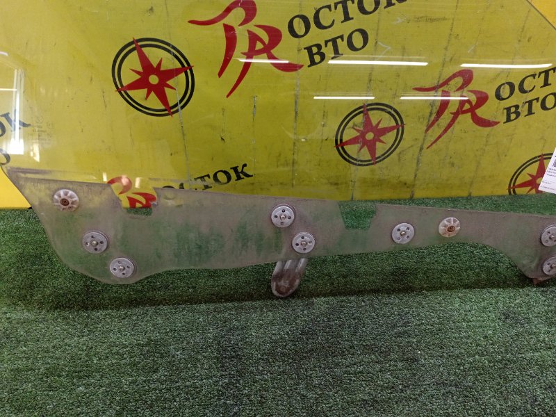 стекло боковое, 1300 рублей, Красноярск