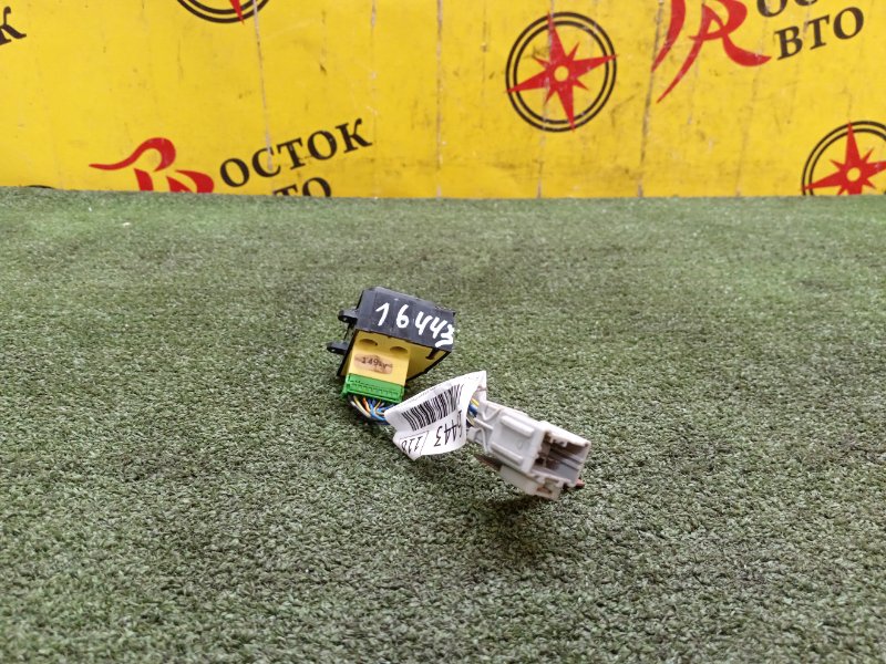 Блок управления зеркалами, 300 рублей, Красноярск