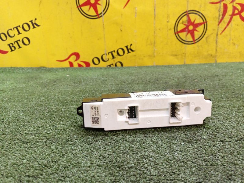 Блок управления стеклоподъемниками, 500 рублей, Красноярск