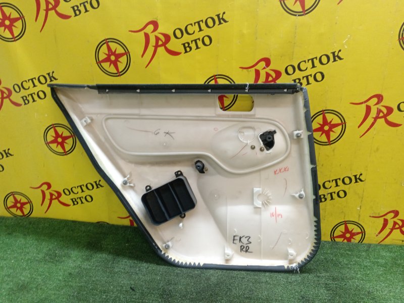 Обшивка боковой двери, 1000 рублей, Красноярск