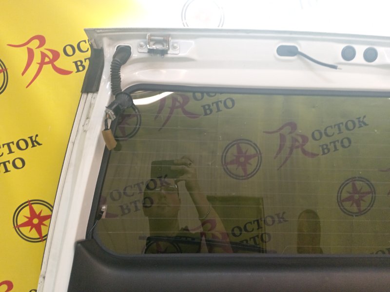 Дверь багажника, 8000 рублей, Красноярск