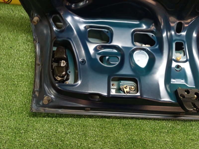 Крышка багажника, 15000 рублей, Красноярск