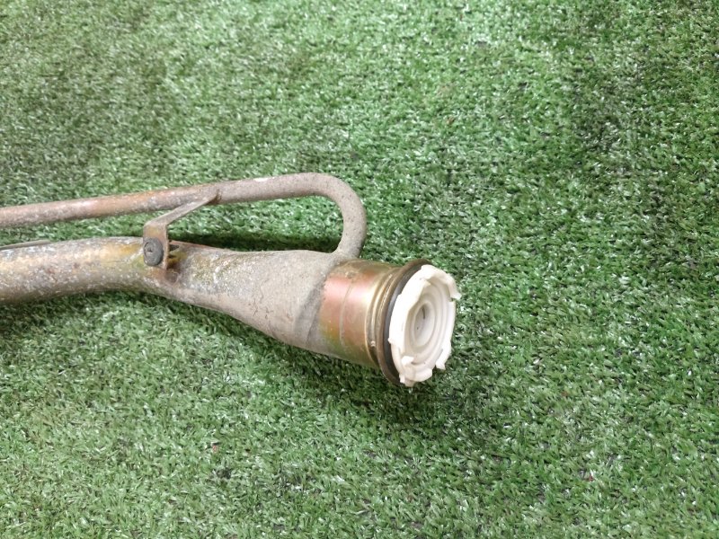 Горловина топливного бака, 500 рублей, Красноярск