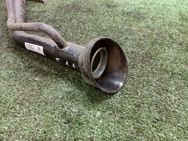 Горловина топливного бака, 3800 рублей, Красноярск