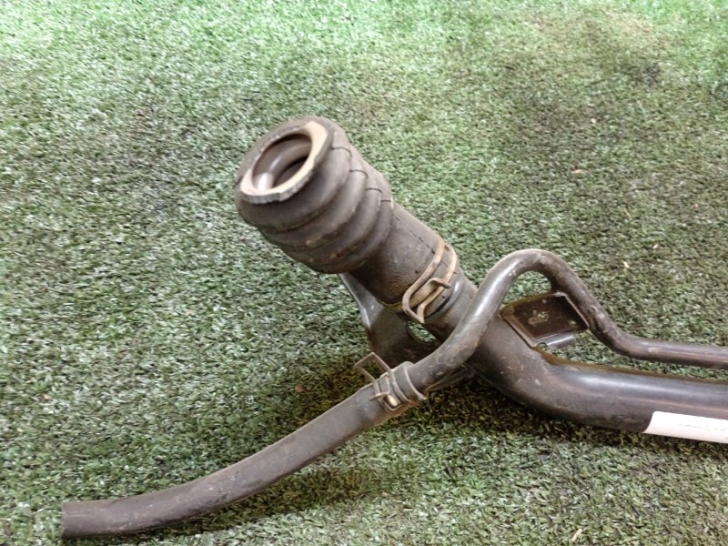 Горловина топливного бака, 2000 рублей, Красноярск