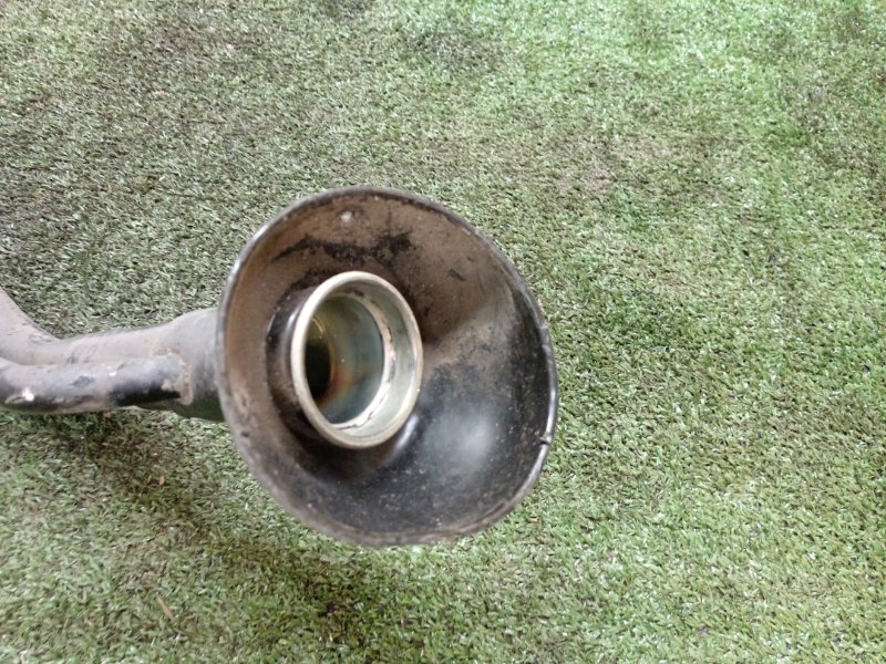 Горловина топливного бака, 1500 рублей, Красноярск