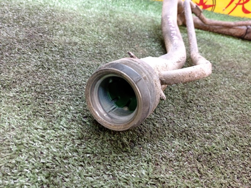 Горловина топливного бака, 2000 рублей, Красноярск