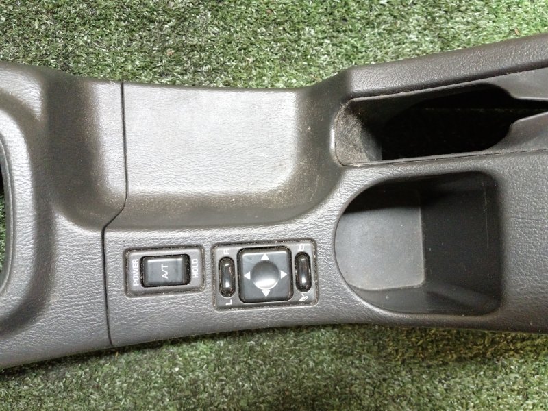 Подлокотник, 1000 рублей, Красноярск