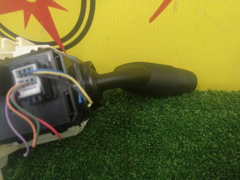 Переключатель подрулевой, 500 рублей, Красноярск