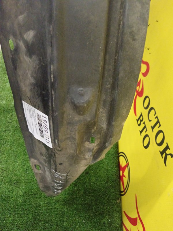 Подкрылок, 2500 рублей, Красноярск