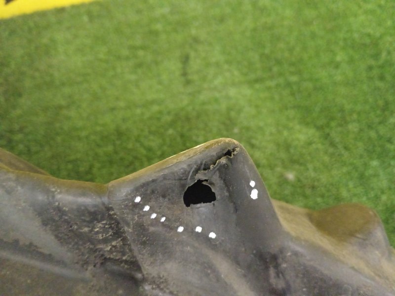 Подкрылок, 400 рублей, Красноярск