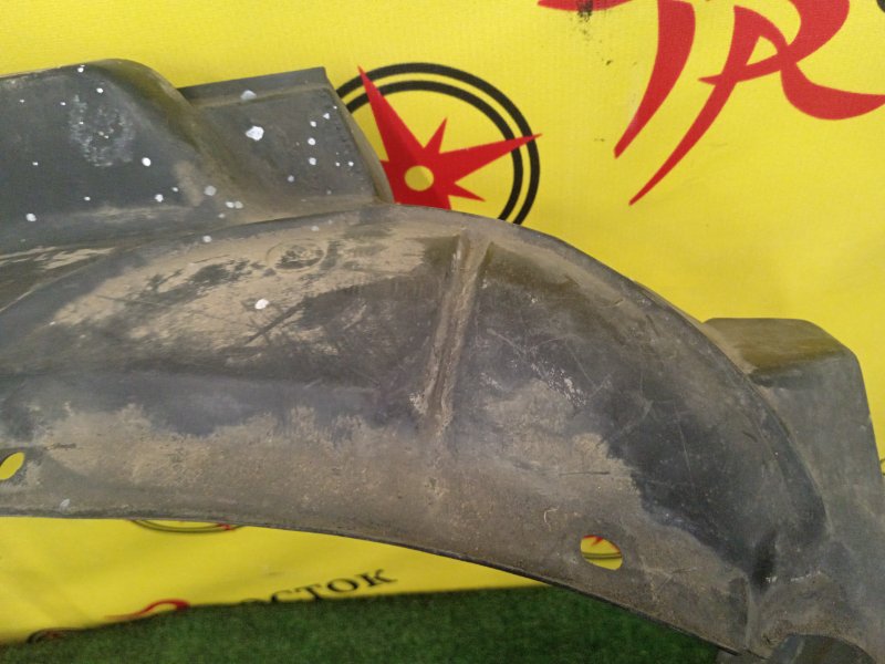 Подкрылок, 400 рублей, Красноярск