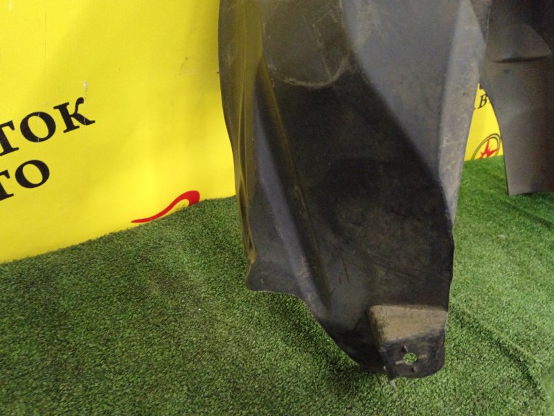 Подкрылок, 1500 рублей, Красноярск