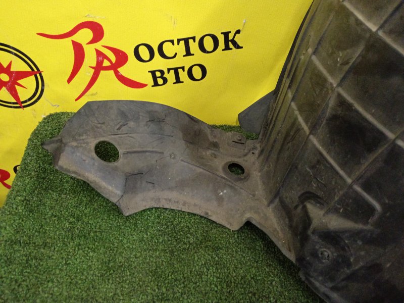 Подкрылок, 400 рублей, Красноярск